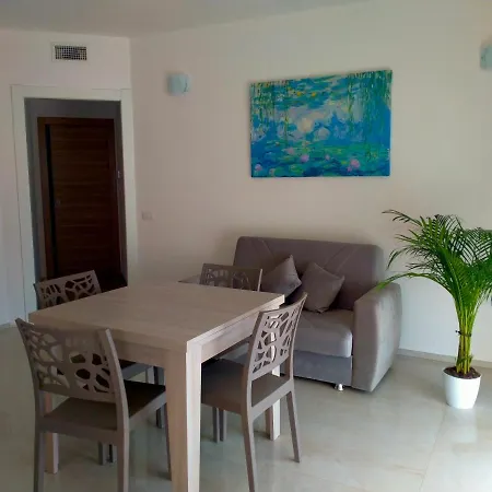 Torres Полиньяно-а-Маре